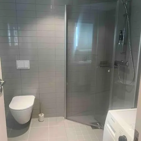 Nydelig Leilighet Med Sentral Beliggenhet. *